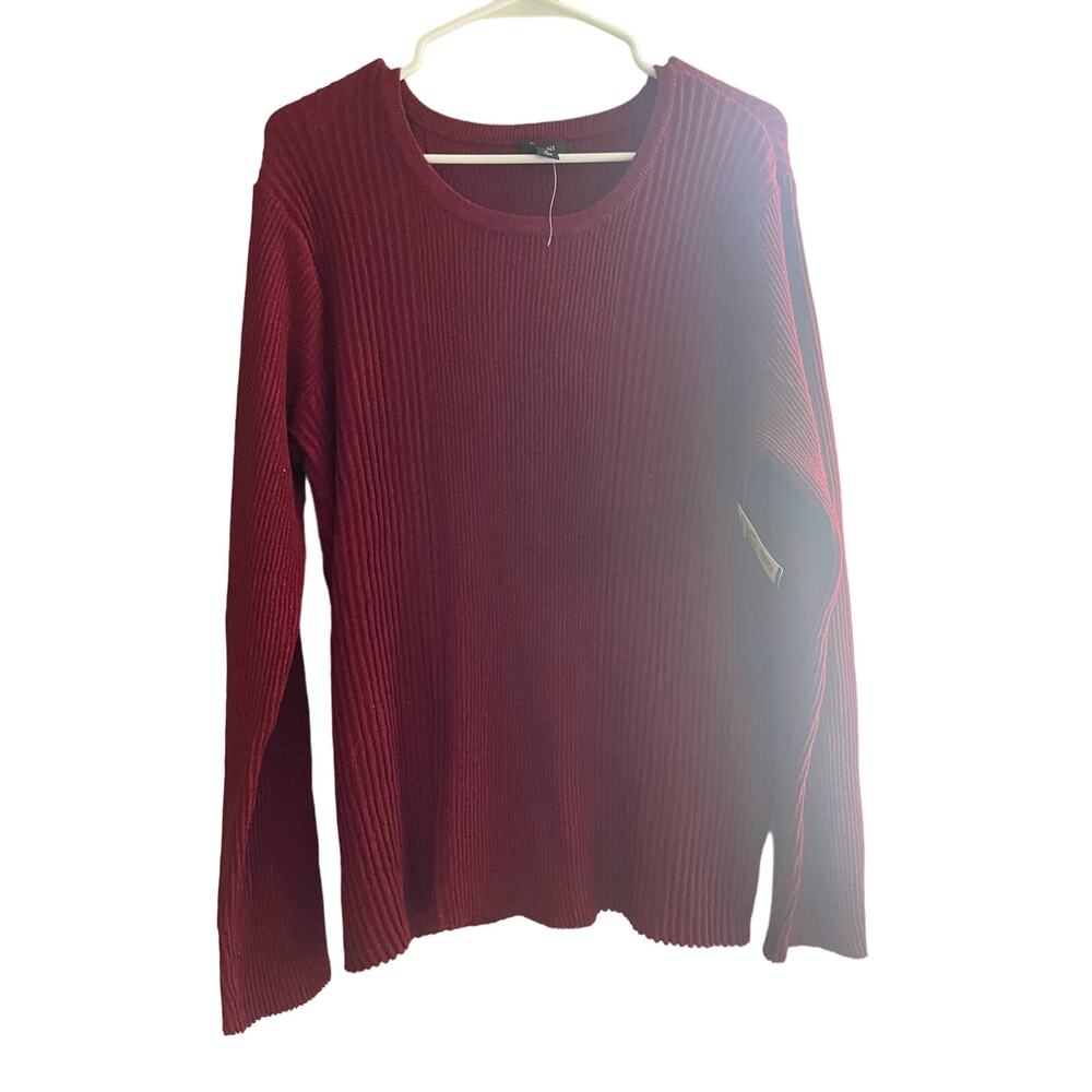 Woman’s Alfani size m sweater (nwt) (b58)